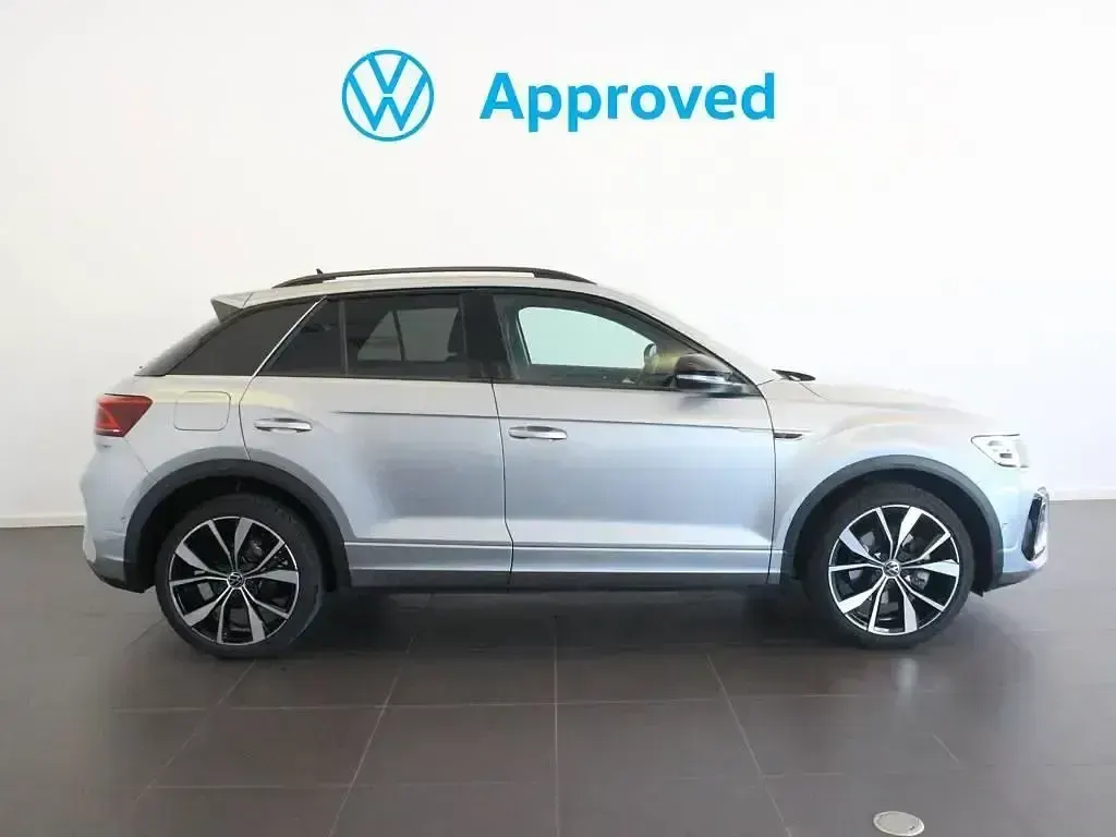 Usado VW T-Roc R-line 115 CV (84 kW) 2025 Gris SUV