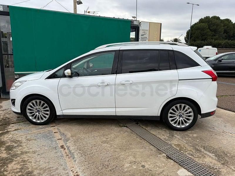 Usado Ford C-MAX Titanium 115 CV (84 kW) 2014 Blanco Monovolumen