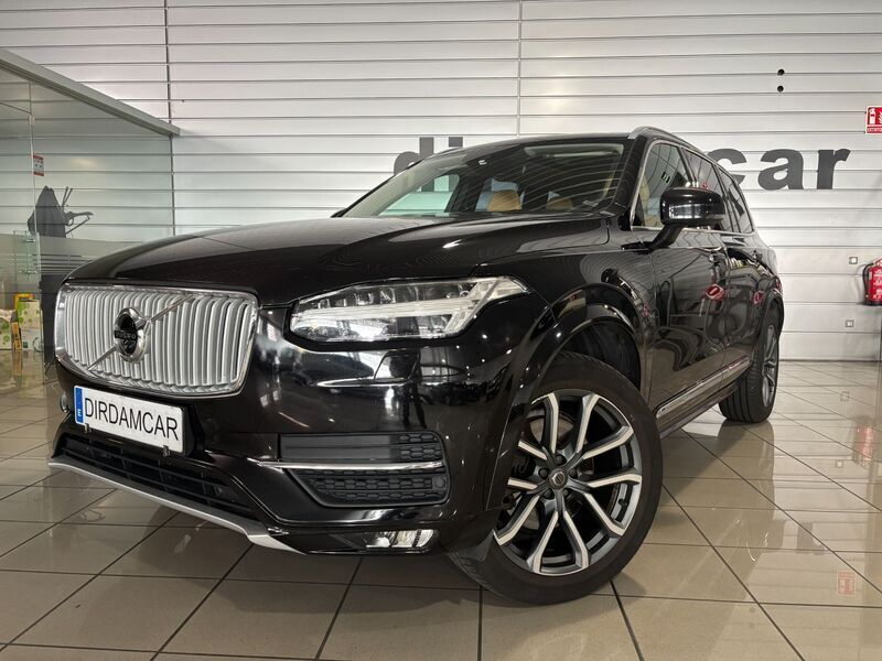 Negro Usado 2016 Volvo XC90 Inscription SUV | 25.500 € (Caro) - Imagen 1/4
