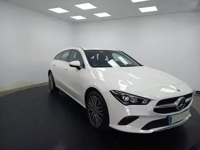 Usado Mercedes CLA250e 217 CV (159 kW) 2021 Blanco Coupe