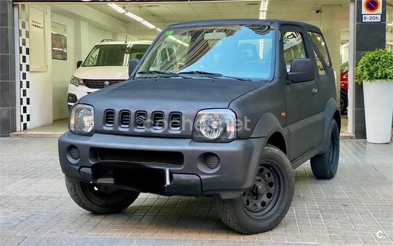 Negro Usado 2001 Suzuki Jimny SUV | 7900 € (Precio justo) - Imagen 1/4