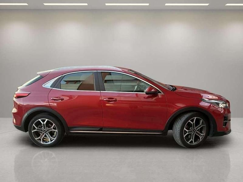 Usado Kia XCeed 160 CV (117 kW) 2022 Rojo SUV