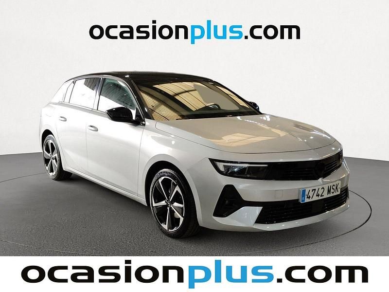 Usado Opel Astra 130 CV (95 kW) 2024 Gris Berlina