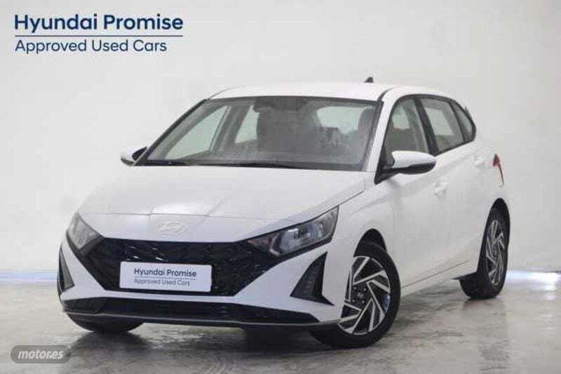 Atlas white Nuevo 2024 Hyundai i20 Berlina | 19.990 € (Precio justo) - Imagen 1/4