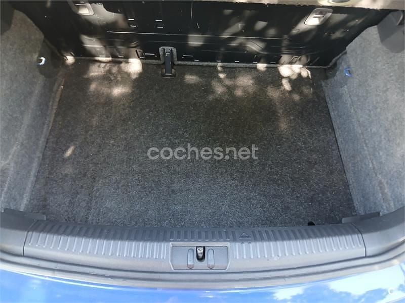 Usado VW Polo Sport 75 CV (55 kW) 2010 Azul Berlina