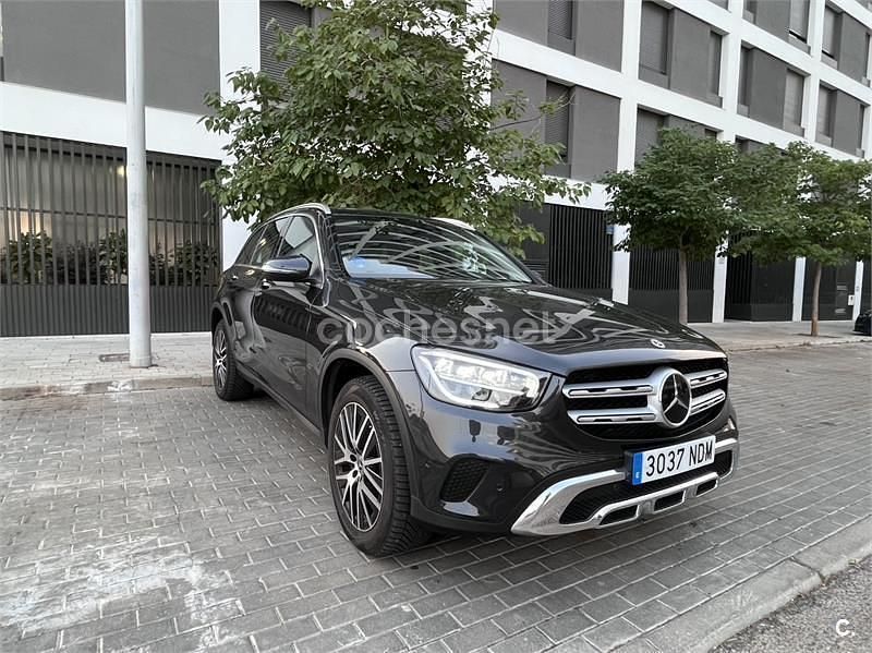 Usado Mercedes GLC300e 313 CV (230 kW) 2022 Gris / plata SUV