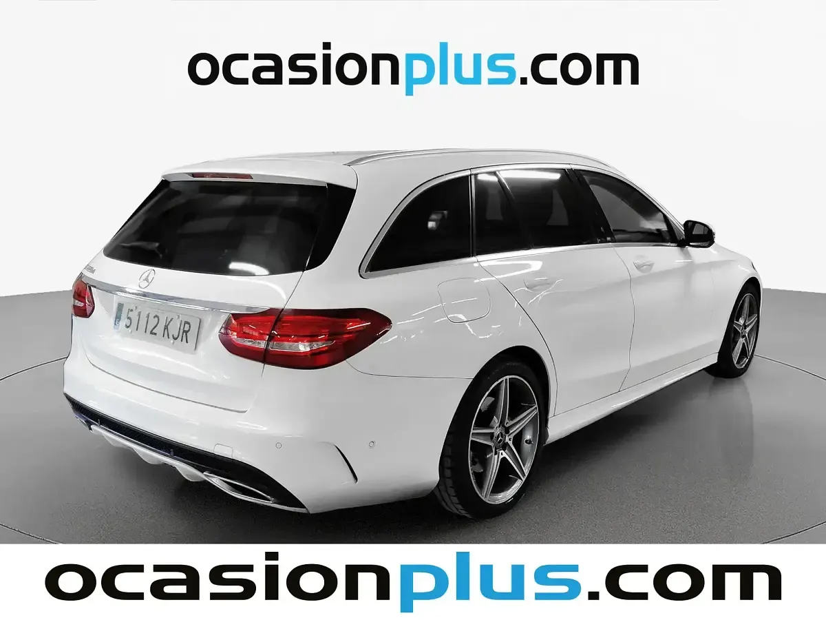 Usado Mercedes E220 170 CV (125 kW) 2018 Blanco Familiar