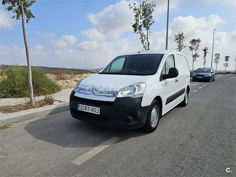 Blanco Usado 2012 Citroën Berlingo Monovolumen | 3999 € (Super precio) - Imagen 1/4