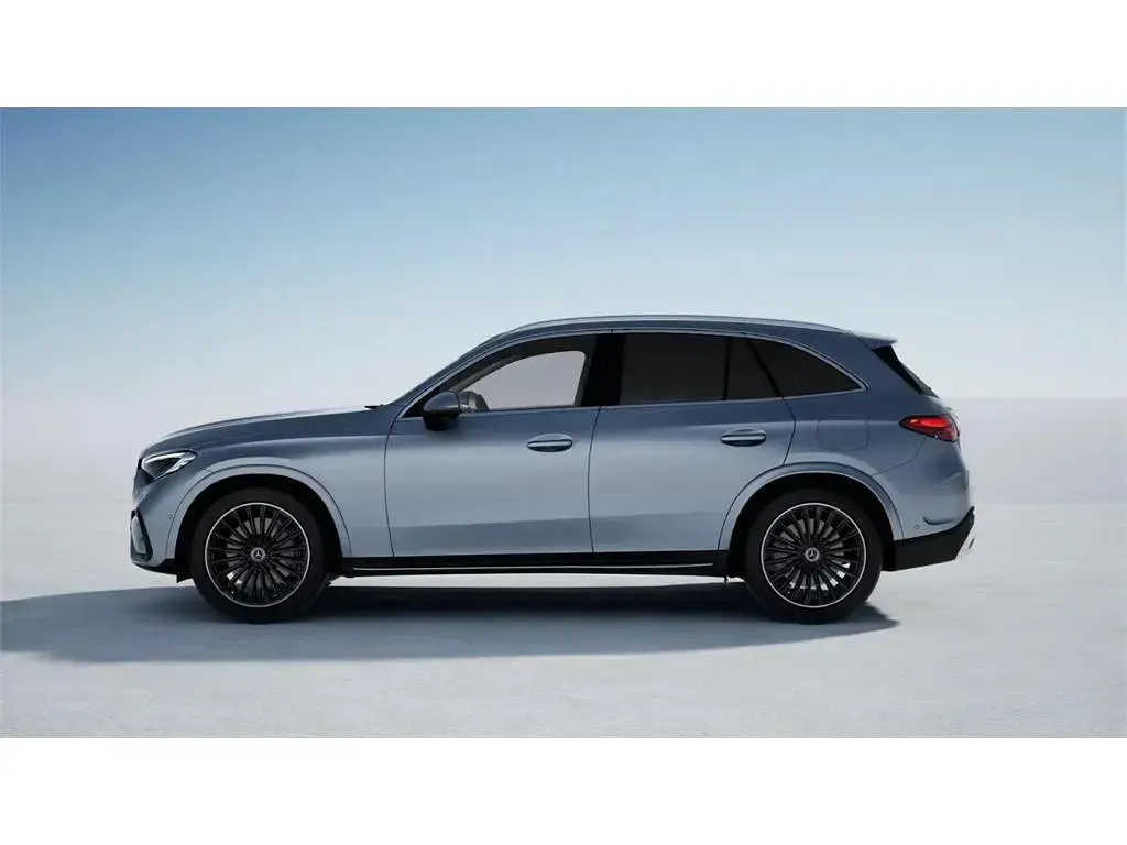 Nuevo Mercedes GLC300e 333 CV (244 kW) 2026 Plata hightech SUV