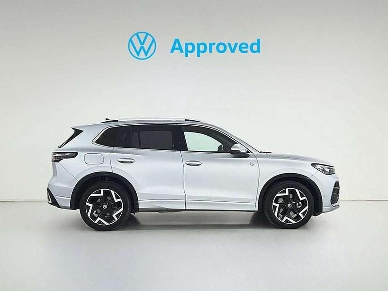 Usado VW Tiguan R-line 150 CV (110 kW) 2025 Gris SUV