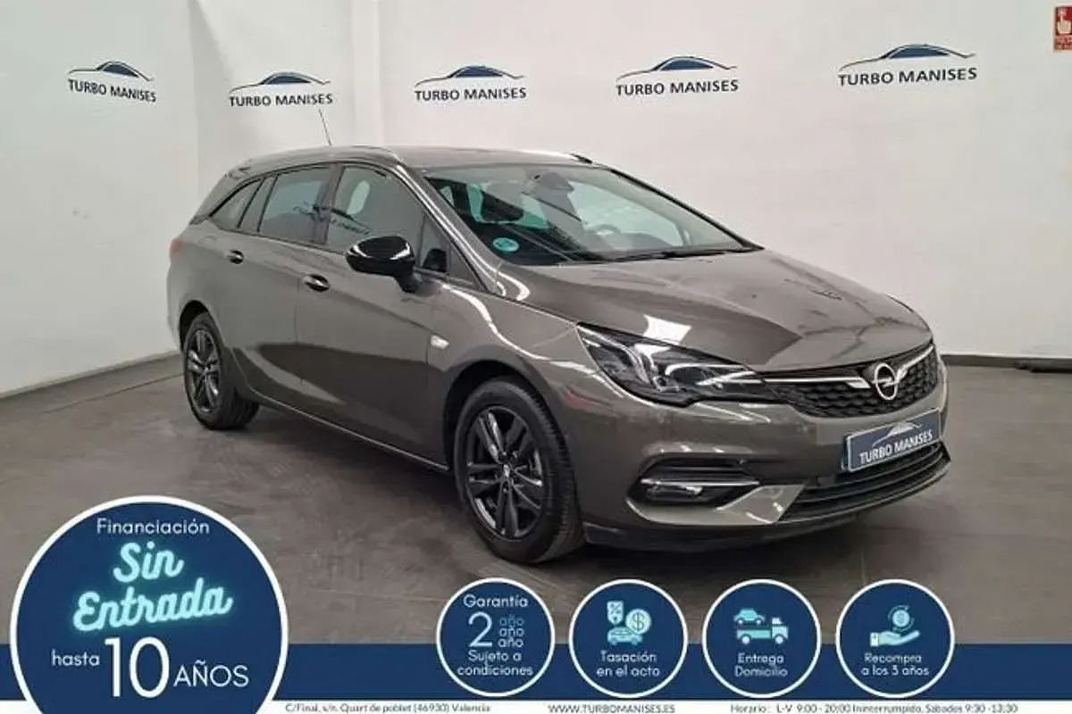 Usado Opel Astra Ultimate 145 HP (106 kW) 2022 Cinzento Citadino