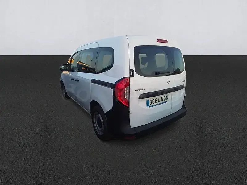 Usado Mercedes Citan 110 95 CV (69 kW) 2023 Blanco Monovolumen