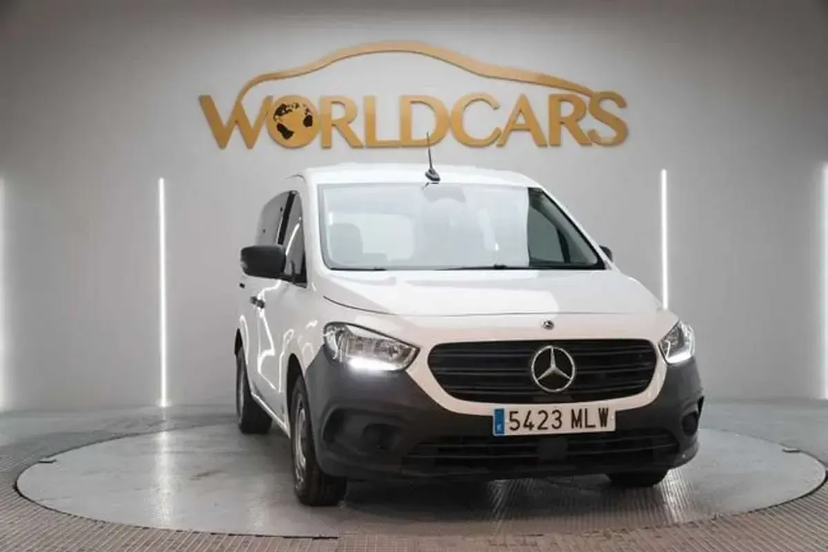 Usado Mercedes Citan 110 95 CV (69 kW) 2023 Blanco Monovolumen