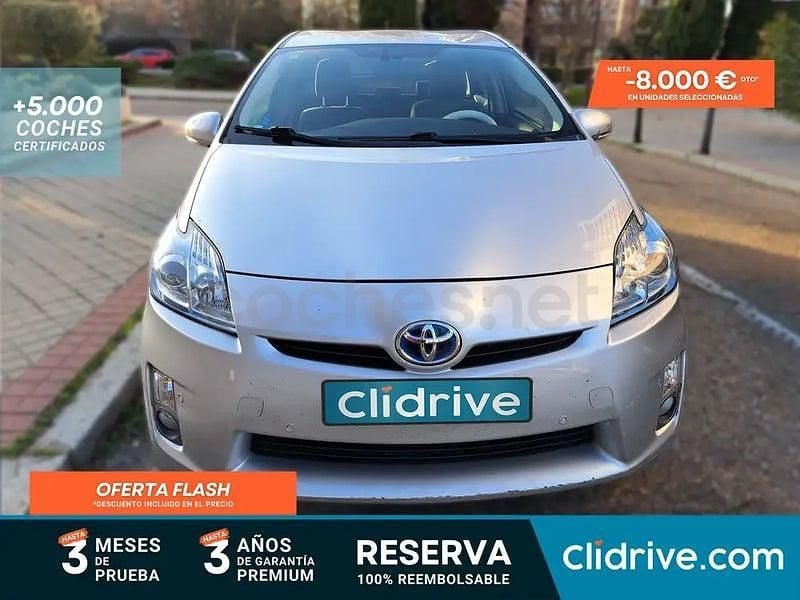 Usado Toyota Prius Advance 136 CV (100 kW) 2010 Gris / plata Utilitario