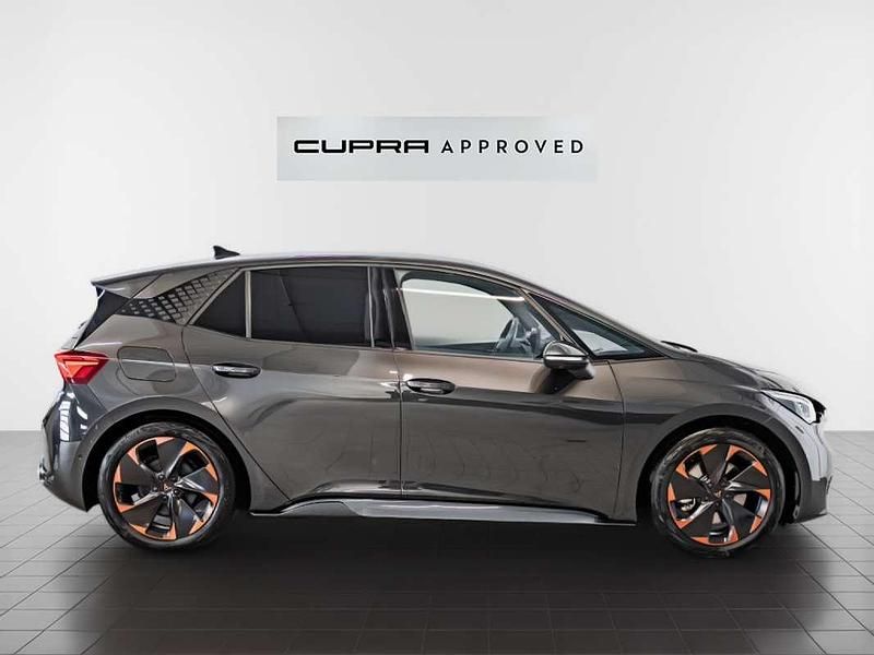 Usado Cupra Born e-Boost 169 kW (231 CV) 2023 Gris Utilitario
