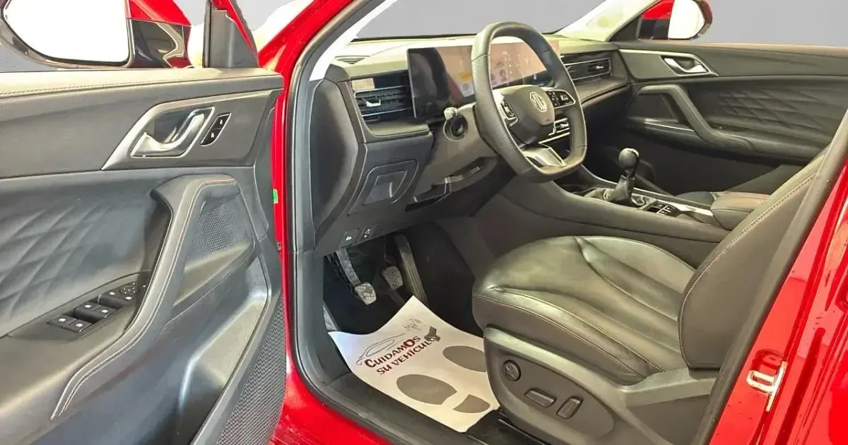 Usado MG HS Luxury 170 CV (125 kW) 2025 SUV