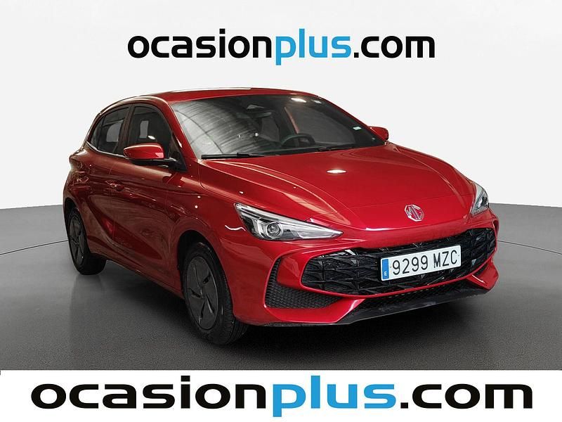 Usado MG MG3 116 CV (85 kW) 2025 Rojo Utilitario