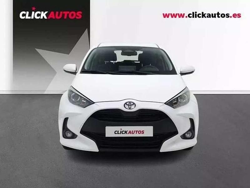 Usado Toyota Yaris Hybrid Business Edition 116 CV (85 kW) 2025 Blanco Utilitario