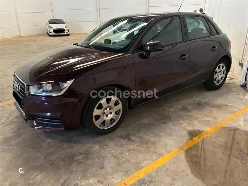 Usado Audi A1 Sportback Design 90 CV (66 kW) 2016 Marrón Utilitario
