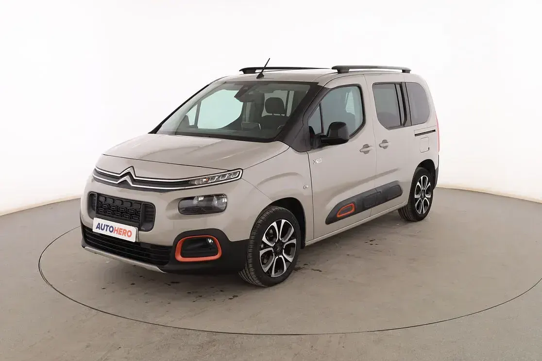 Usado Citroën Berlingo Shine 131 CV (96 kW) 2020 Monovolumen