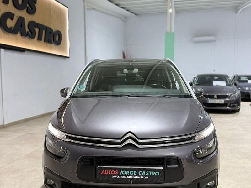 Usado Citroën Grand C4 Picasso Feel 120 CV (88 kW) 2018 Gris / plata Monovolumen