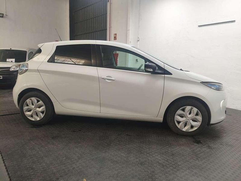 Usado Renault Zoe Life 67 kW (92 CV) 2017 Blanco Utilitario