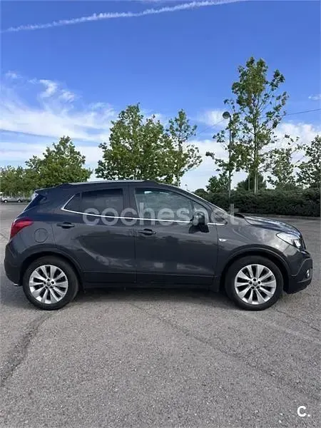 Usado Opel Mokka Excellence 136 CV (100 kW) 2016 Granate SUV