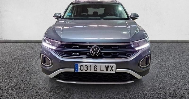 Usado VW T-Roc Life 115 CV (84 kW) 2022 SUV