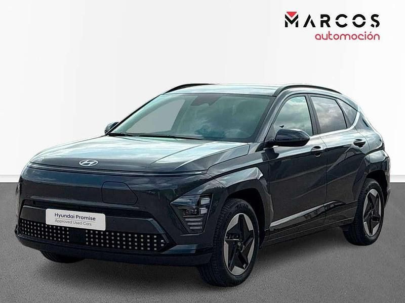 Gris Usado 2025 Hyundai Kona SUV | 32.900 € (Caro) - Imagen 1/4