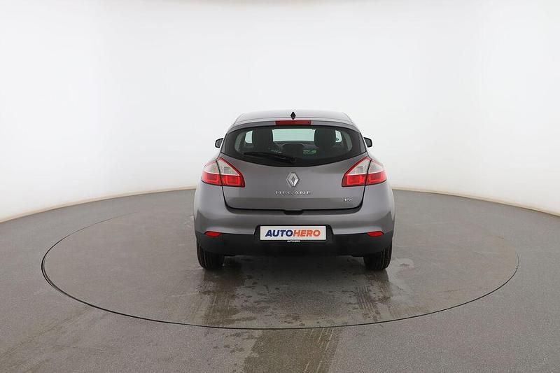 Usado Renault Mégane III Life 115 CV (84 kW) 2014 Gris Utilitario
