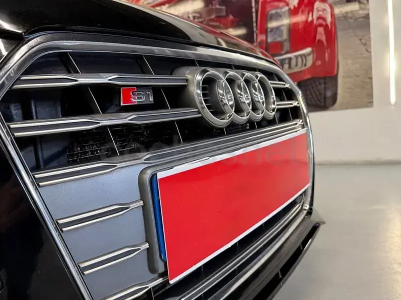 Usado Audi S1 Sportback 231 CV (169 kW) 2017 Negro Utilitario
