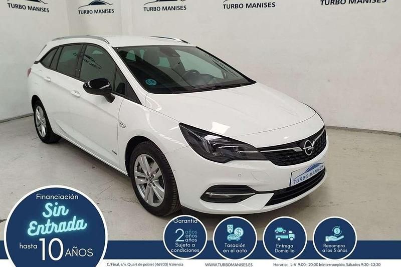 Usado Opel Astra Ultimate 147 CV (108 kW) 2021 Amarillo Familiar