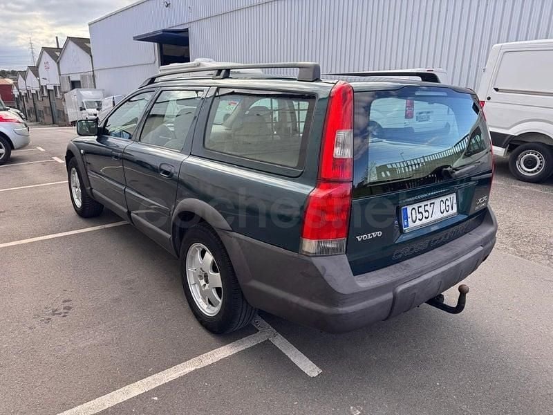 Usado Volvo V70 300 CV (220 kW) 2003 Verde Familiar