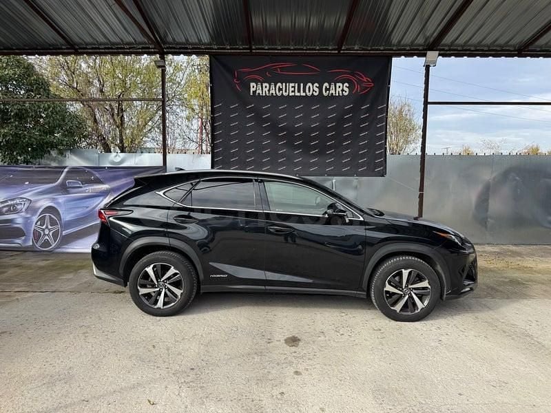 Usado Lexus NX300h Luxury Line 197 CV (144 kW) 2020 Negro SUV