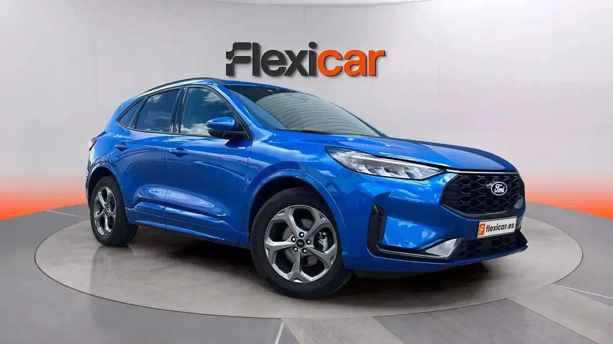 Usado Ford Kuga ST-Line 150 HP (110 kW) 2025 SUV
