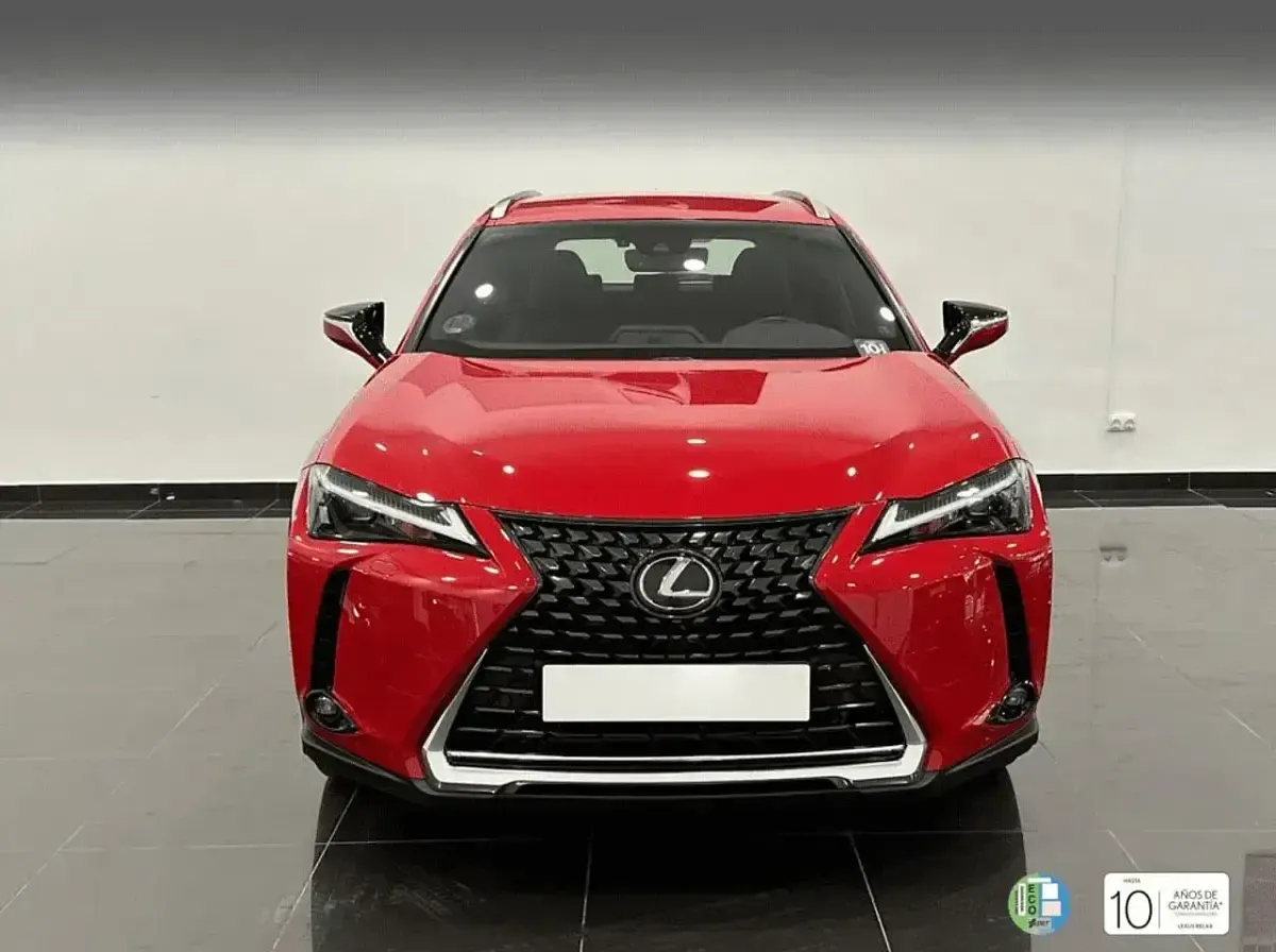 Usado Lexus UX 184 CV (135 kW) 2023 Rojo SUV