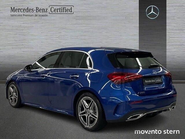 Usado Mercedes A200 Advanced 163 CV (119 kW) 2025 Azul Utilitario