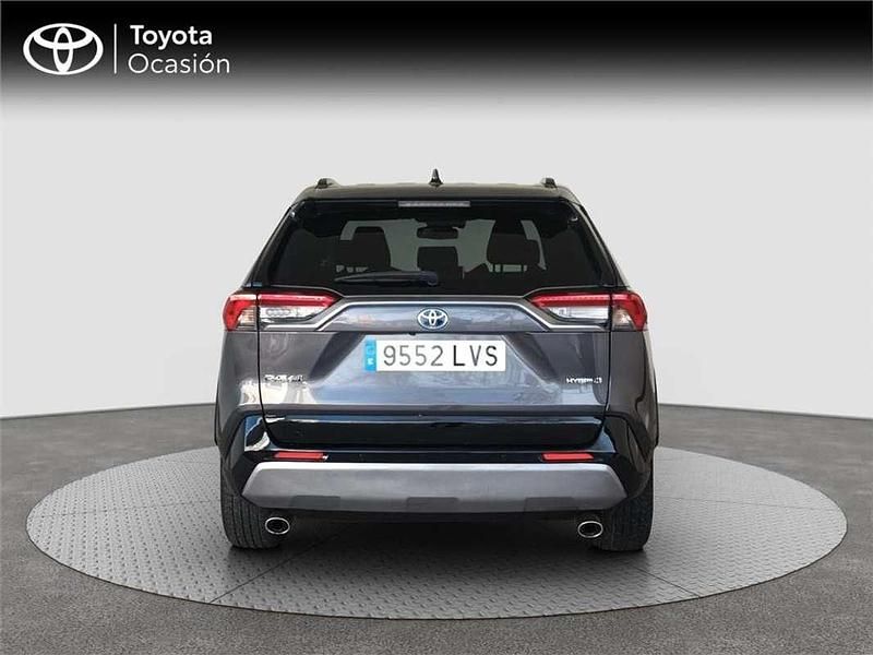 Usado Toyota RAV4 Hybrid Style 218 CV (160 kW) 2021 SUV