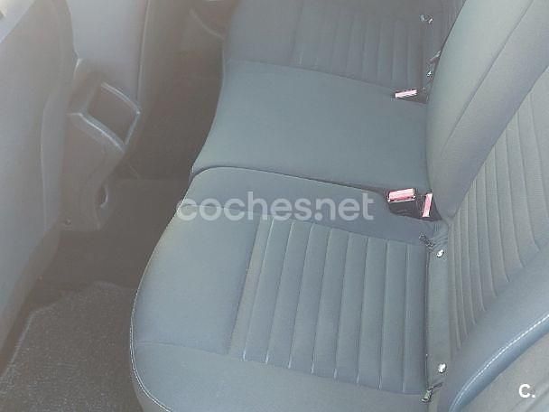 Usado Renault Mégane LIMITED 95 CV (69 kW) 2014 Gris / plata Berlina