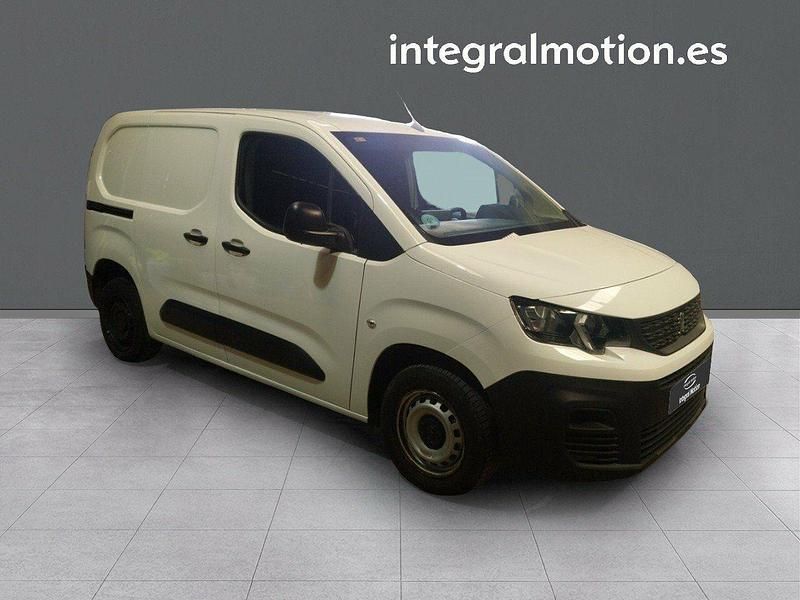Usado Peugeot Partner 102 CV (75 kW) 2022 Blanco Monovolumen