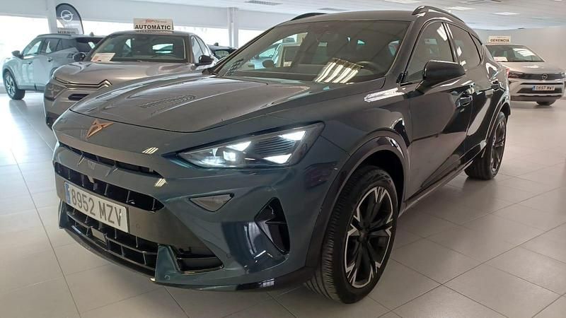 Usado Cupra Formentor 150 CV (110 kW) 2025 Gris SUV