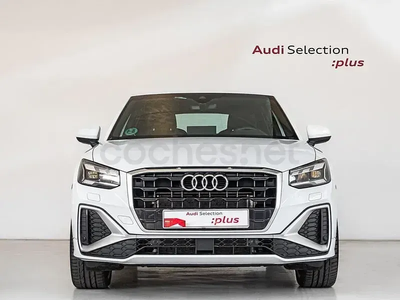Usado Audi Q2 S-Line 150 CV (110 kW) 2025 Blanco SUV