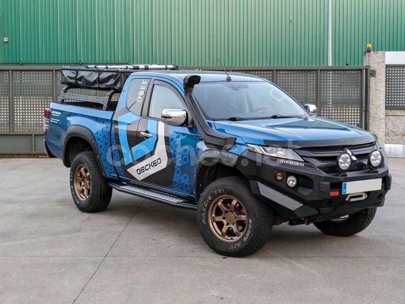 Usado Mitsubishi L200 181 CV (133 kW) 2018 Azul Recogida