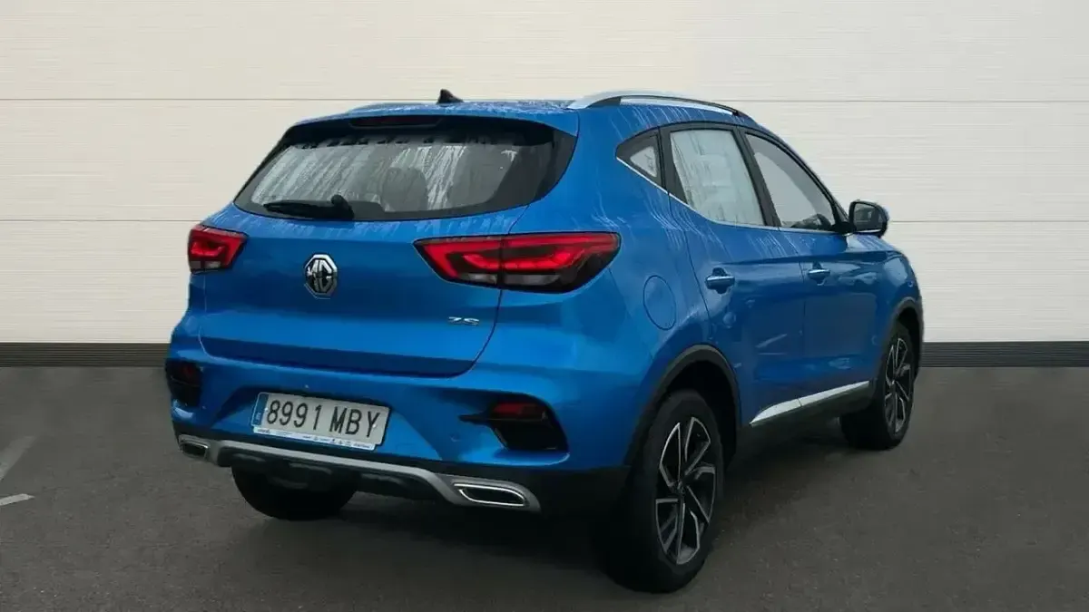 Usado MG ZS Luxury 106 CV (77 kW) 2022 Azul Berlina