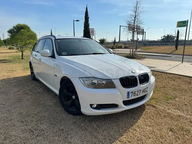Usado BMW 320 Efficient Dynamics 163 CV (119 kW) 2011 Blanco Familiar