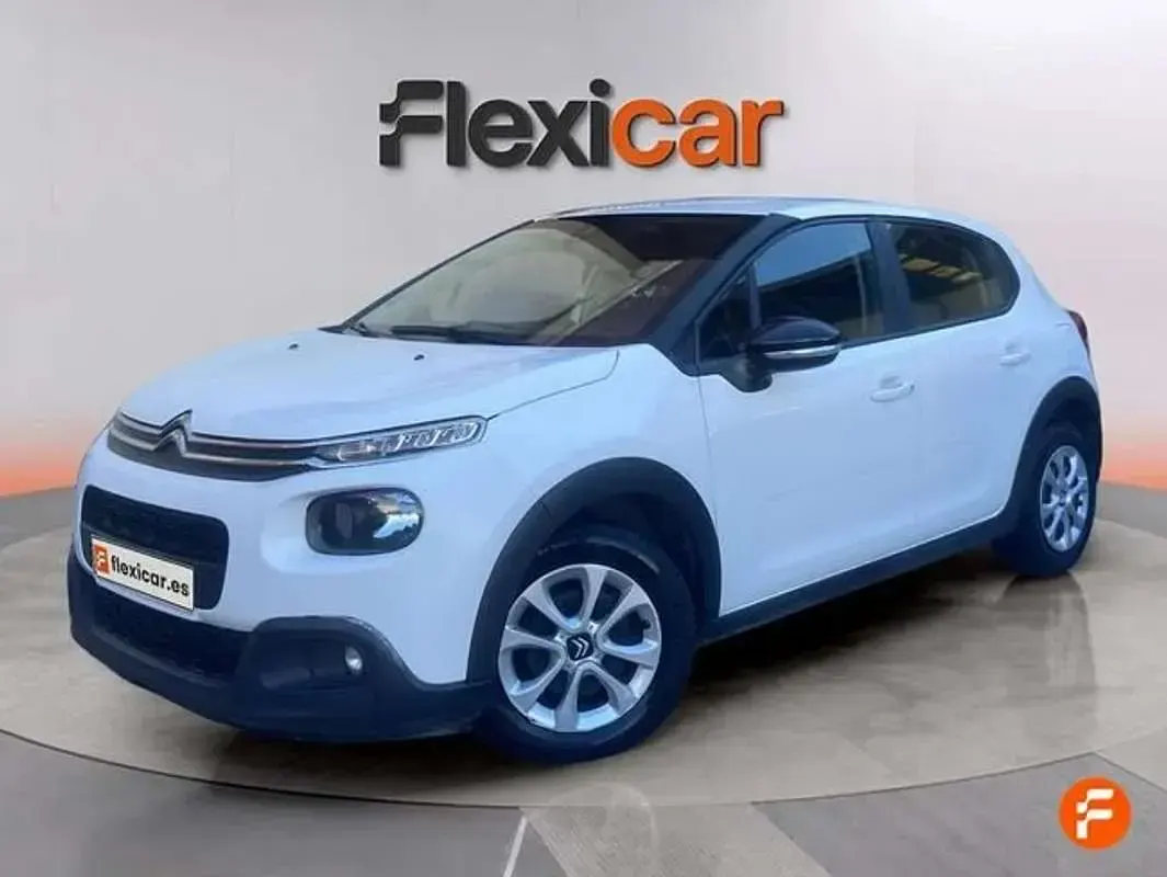 Usado Citroën C3 Feel 99 CV (72 kW) 2019 Blanco Utilitario