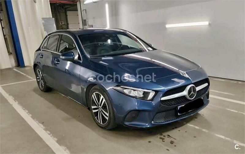 Usado Mercedes A200 150 CV (110 kW) 2021 Azul Berlina