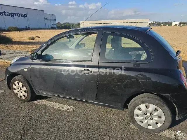 Usado Nissan Micra Visia+ 80 CV (58 kW) 2006 Negro Berlina