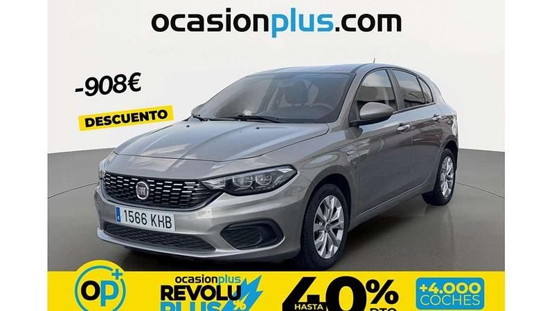 Usado Fiat Tipo Easy 95 CV (69 kW) 2018 Beige Utilitario