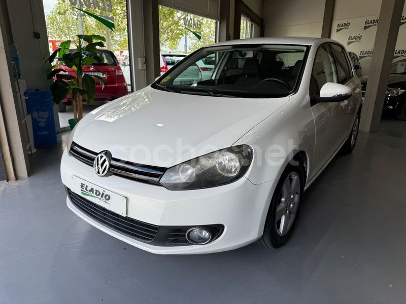 Blanco Usado 2011 VW Golf VI Berlina | 6990 € (Precio justo) - Imagen 1/4